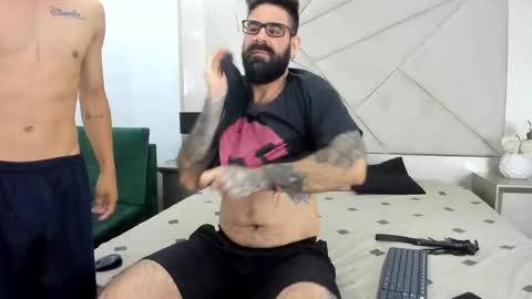 gio_lorenz online show from 09/09/25, 12:37