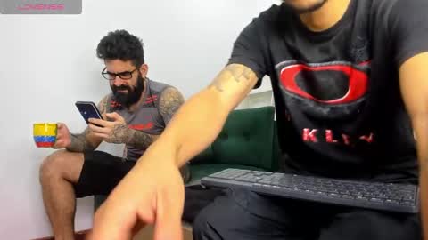 gio_lorenz online show from 10/08/25, 12:58