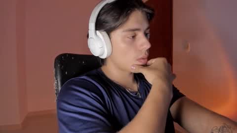 GioRusso online show from 12/22/25, 10:29