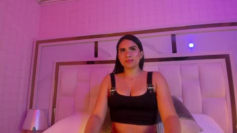 Snapshot of giorgia_13 chatting on 01/31/25, 03:20 giorgia online show from 01/31/25, 03:20