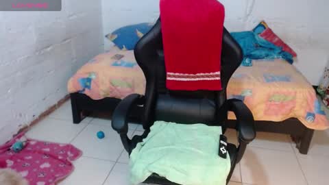 Snapshot of giorgia_xue53 chatting on 12/26/24, 08:32 Mary online show from 12/26/24, 08:32