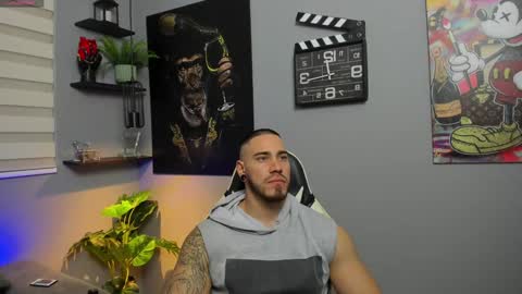 Giorgio leone online show from 12/21/24, 02:19