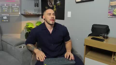 Giorgio leone online show from 10/19/25, 07:36