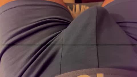 giovaa23 online show from 05/24/26, 08:03