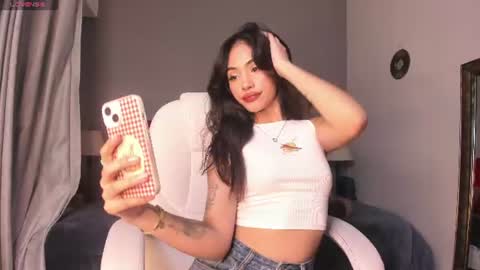 Snapshot of giovanna_oliveira chatting on 07/25/26, 05:49 Giovanna online show from 07/25/26, 05:49
