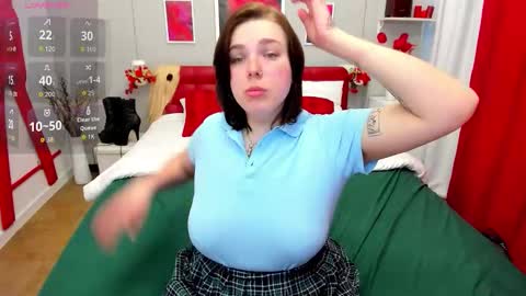 Giovana online show from 03/30/26, 06:58