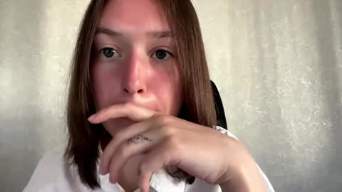 Melisa online show from 05/02/26, 01:10