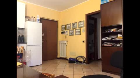 Snapshot of giovanni_1964 chatting on 05/24/26, 03:17 giovanni_1964 online show from 05/24/26, 03:17