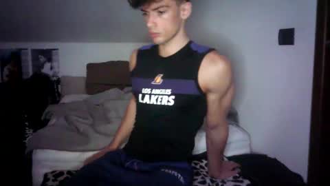 giovyyx online show from 02/14/25, 12:47