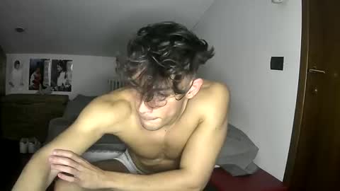 giovyyx online show from 11/05/25, 01:55