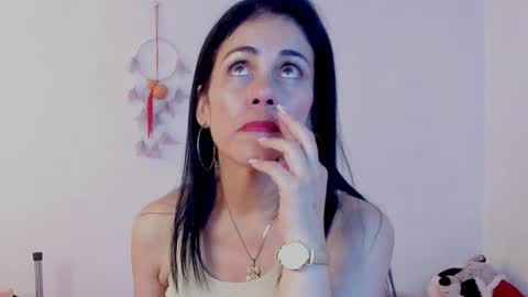 Girasol Walton online show from 01/07/25, 04:59