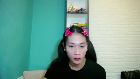 Snapshot of girl4uvanessaxxx chatting on 06/26/26, 03:33 Vanessa online show from 06/26/26, 03:33