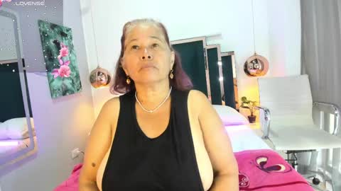 Snapshot of girl_amada chatting on 05/16/26, 02:05 Girl Amada online show from 05/16/26, 02:05