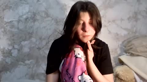 girl_cute007 online show from 03/11/26, 10:05