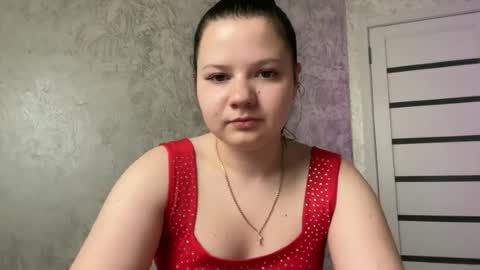 Snapshot of girl_cute07 chatting on 06/21/26, 05:26 girl_cute07 online show from 06/21/26, 05:26
