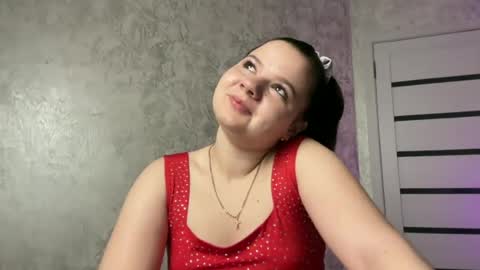 Snapshot of girl_cute07 chatting on 07/01/26, 07:46 girl_cute07 online show from 07/01/26, 07:46