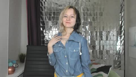 girl_next_doorr online show from 01/22/25, 03:07