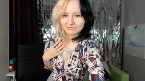 girl_next_doorr online show from 01/25/25, 03:20