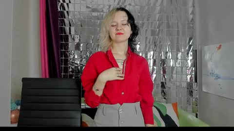 girl_next_doorr online show from 01/29/25, 12:45