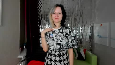 girl_next_doorr online show from 02/04/25, 12:55