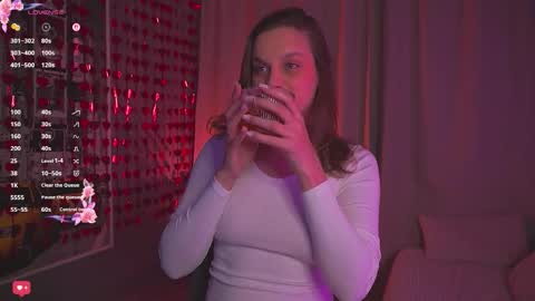 Kate online show from 03/18/26, 08:23