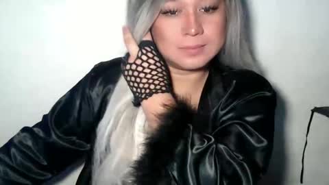 Snapshot of girl_seductionxoxo chatting on 04/05/26, 04:53 Nica online show from 04/05/26, 04:53