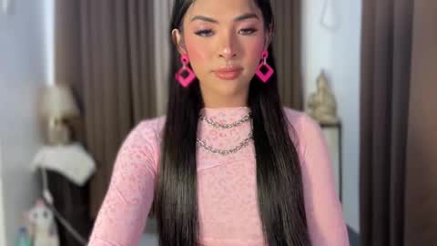 queen ronna online show from 02/06/26, 11:30