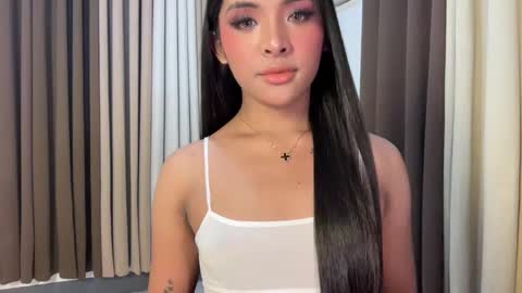 queen ronna online show from 04/06/26, 03:57