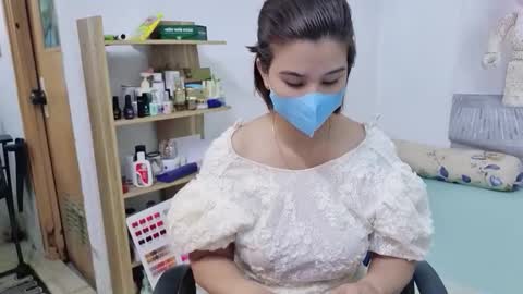 girlhanoi online show from 09/22/25, 10:34