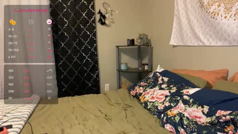 Camille online show from 01/09/25, 01:02