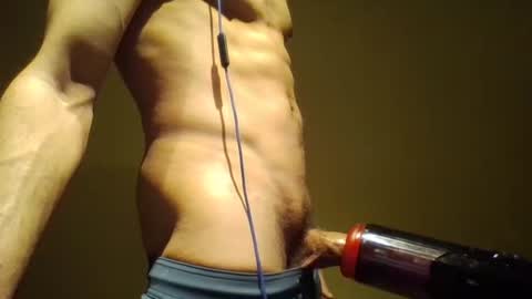 girlscumwithme33 online show from 03/10/26, 03:33