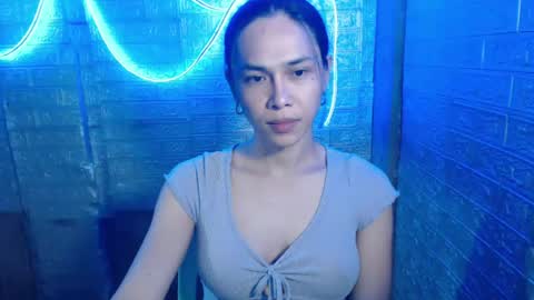 Snapshot of girlsweet_enise69xxx chatting on 07/15/26, 04:40 Mynameisenise online show from 07/15/26, 04:40