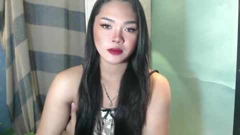 Precious online show from 11/17/25, 10:21