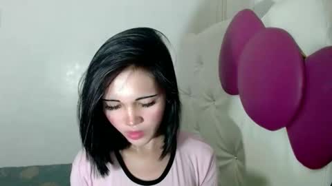 Divine online show from 10/11/25, 04:55