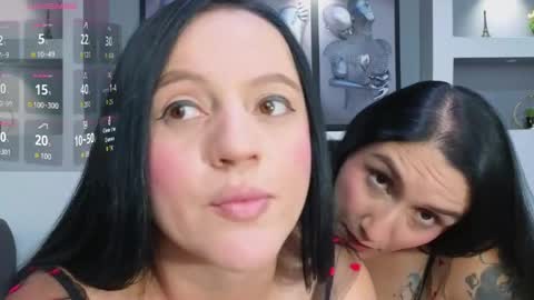 Violeta y Samantha online show from 04/20/26, 09:16