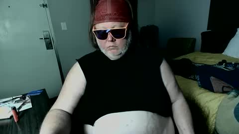 Snapshot of girthmason chatting on 01/19/25, 05:26 Girth online show from 01/19/25, 05:26