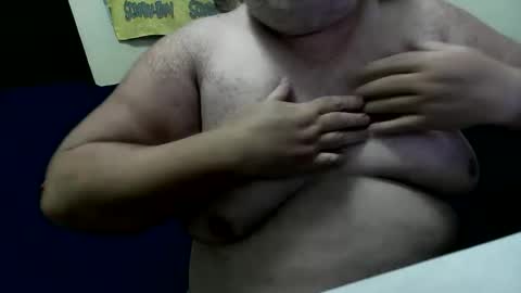 Snapshot of girthmason chatting on 09/10/25, 01:22 Girth online show from 09/10/25, 01:22