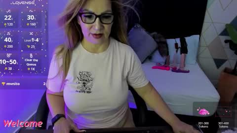 Gisella online show from 11/20/25, 01:00