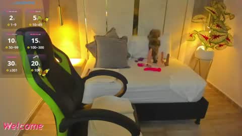 Snapshot of gisela27 chatting on 07/03/26, 12:44 Gisella online show from 07/03/26, 12:44