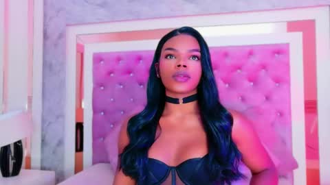 gisela_valencia online show from 04/05/26, 05:15