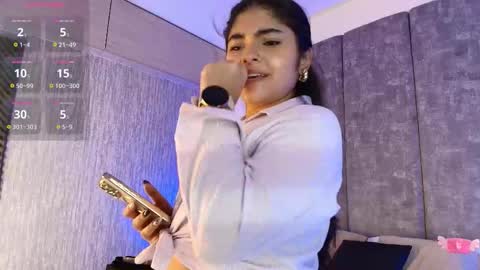     online show from 11/26/25, 07:09