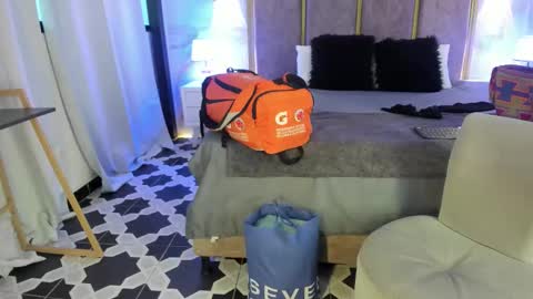     online show from 02/24/26, 11:52