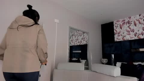 Snapshot of giselamaru chatting on 06/01/26, 11:01 online show from 06/01/26, 11:01