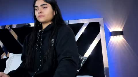     online show from 06/23/26, 11:08
