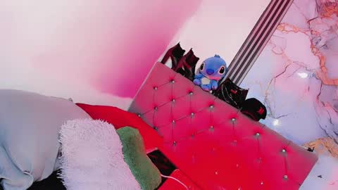 Snapshot of gisele_fox chatting on 05/16/26, 07:34 Gisel online show from 05/16/26, 07:34