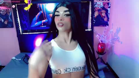 Snapshot of gisele_fox chatting on 05/31/26, 05:31 Gisel online show from 05/31/26, 05:31