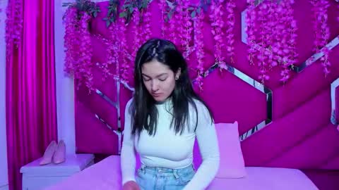 Snapshot of gisell_squirt chatting on 04/22/26, 12:39 gisell_squirt online show from 04/22/26, 12:39
