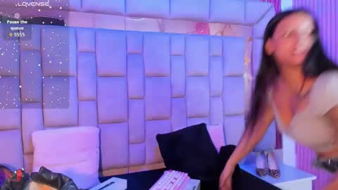 Snapshot of gisell_squirt chatting on 05/30/26, 01:19 gisell_squirt online show from 05/30/26, 01:19