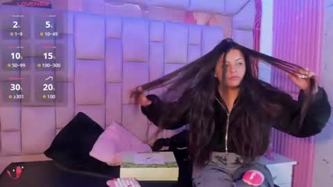 Snapshot of gisell_squirt chatting on 06/23/26, 12:58 gisell_squirt online show from 06/23/26, 12:58