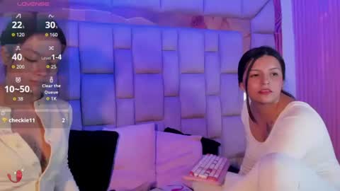 Snapshot of gisell_squirt chatting on 06/27/26, 01:39 gisell_squirt online show from 06/27/26, 01:39
